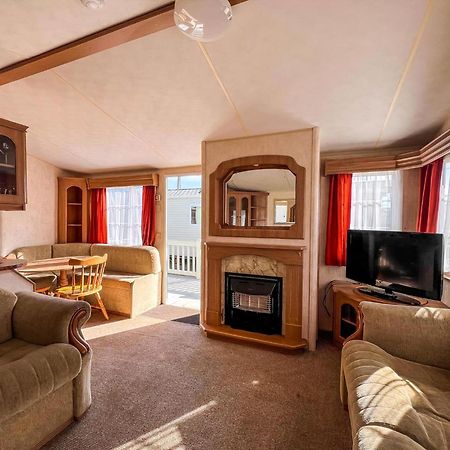 6 Berth Dog Friendly Caravan In Hunstanton, Minutes From The Beach Ref 13013L Kültér fotó